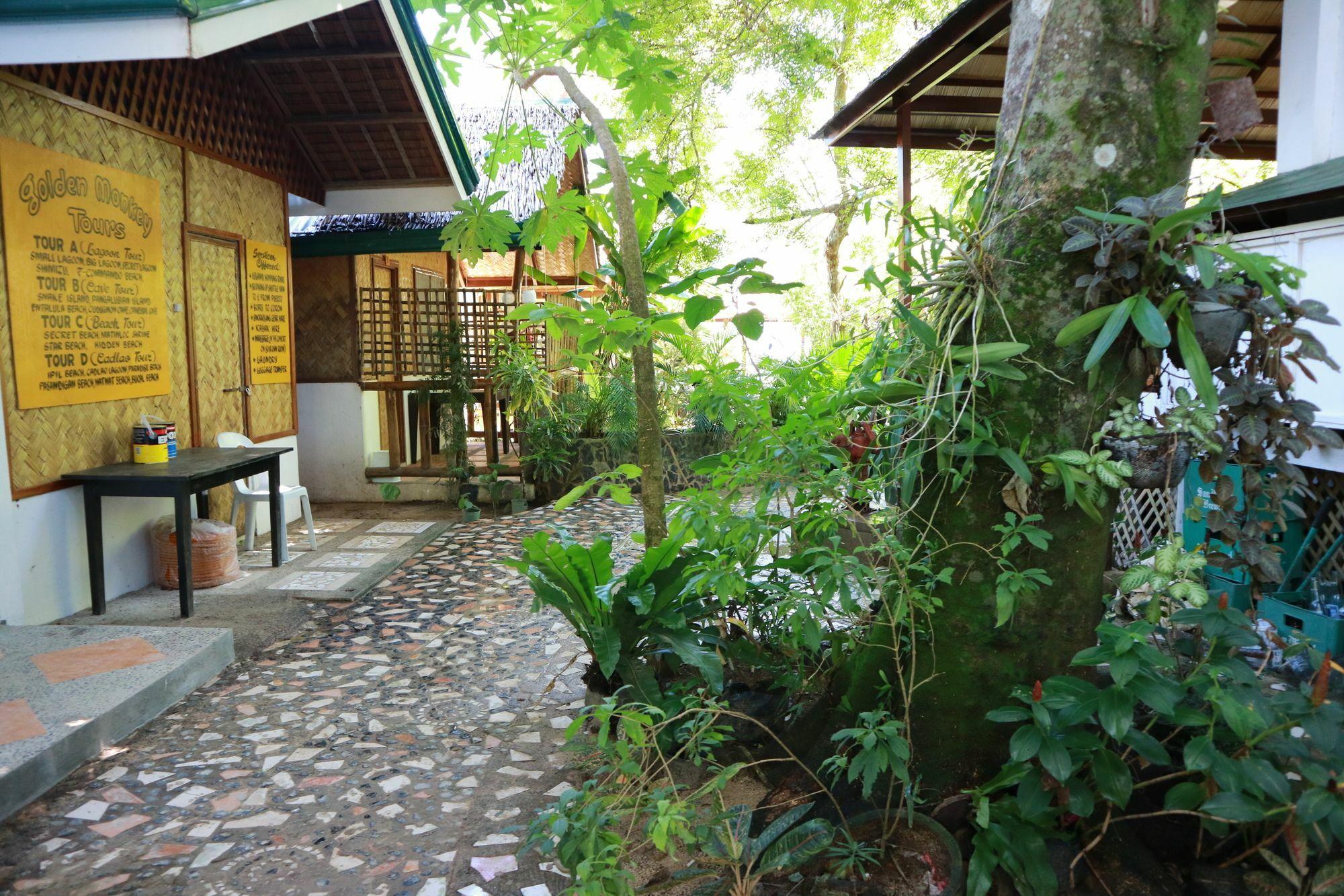 Golden Monkey Cottages El Nido Exterior photo